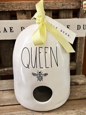 Rae Dunn QUEEN Bee Birdhouse